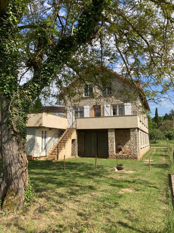 Gîte Les clés des Champs Côté Jardin Lacave  Exterior foto